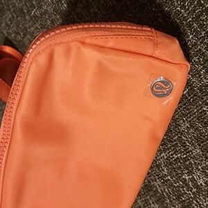 Lululemon Belt Bag crossbody Coral Kiss 1L